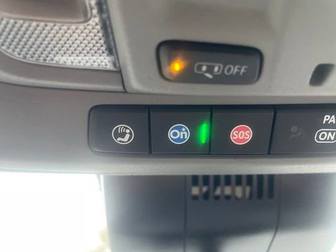 Used 2023 Chevrolet Silverado 1500 RST AWD/4WD image 30