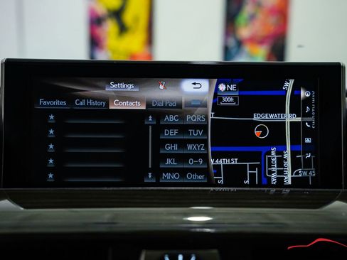 Used 2021 Lexus LX 570 4WD w/ Luxury Package image 80