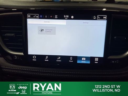 New 2026 Chrysler Pacifica Select AWD/4WD image 29