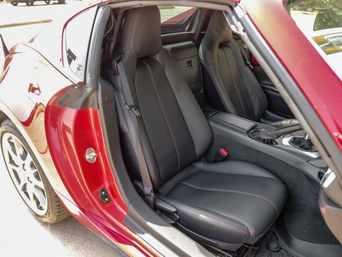 Used 2019 MAZDA MX-5 Miata RF Grand Touring image 47