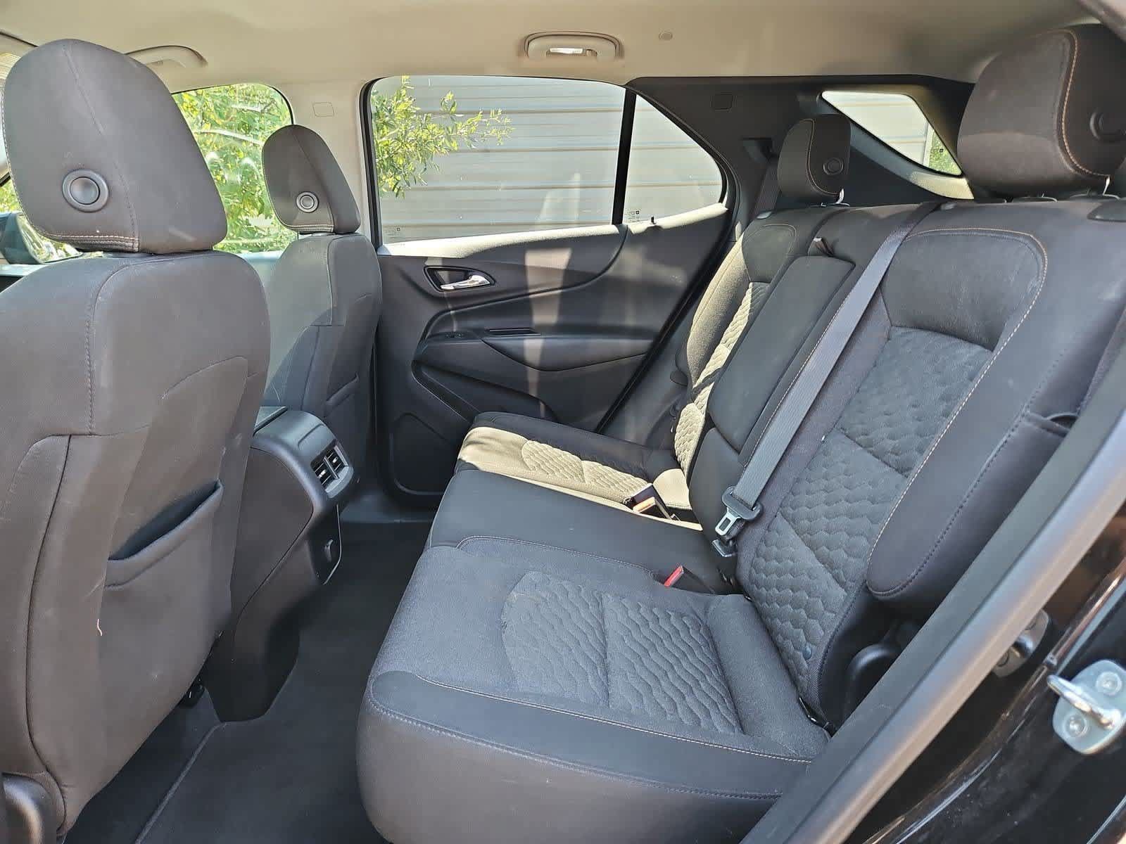 Used 2018 Chevrolet Equinox LT FWD image 18