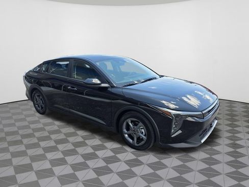 Used 2026 Kia K4 FWD image 4