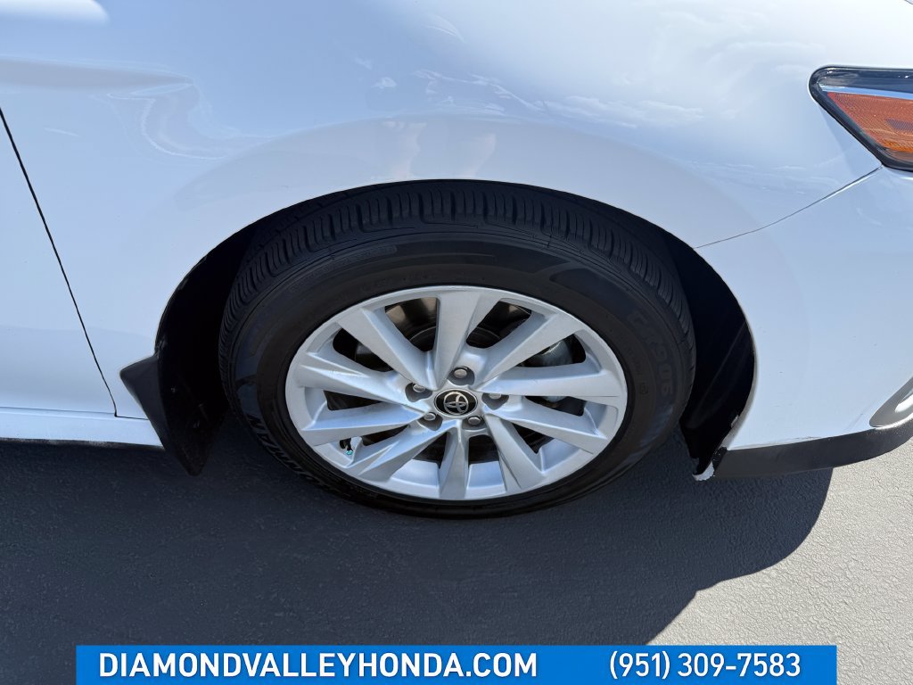 Used 2021 Toyota Camry LE FWD image 25