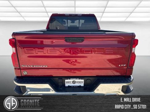 Used 2025 Chevrolet Silverado 1500 LTZ AWD/4WD image 4