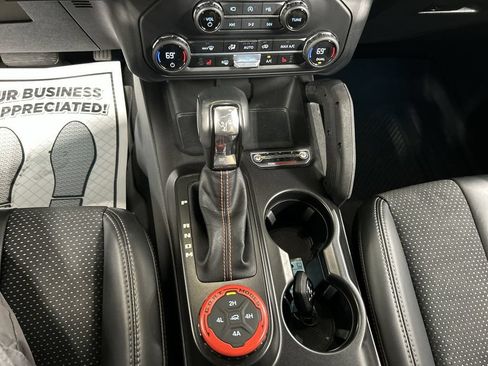 Used 2023 Ford Bronco Raptor AWD/4WD image 18