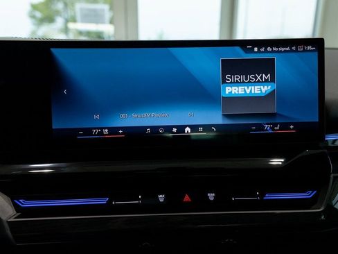 Used 2026 BMW 530i xDrive w/ Premium Package AWD/4WD image 28