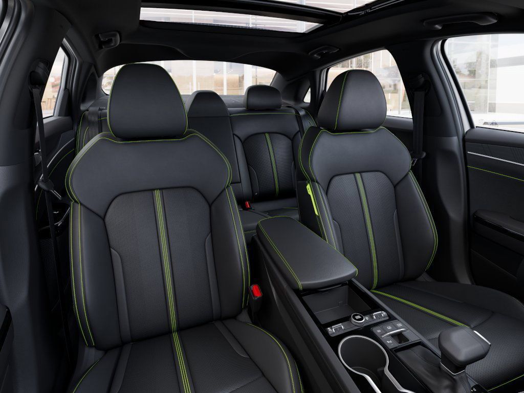 New 2026 Kia K5 GT w/ GT1 Package FWD image 15