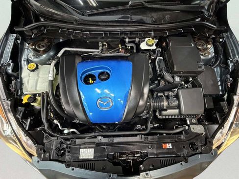 Used 2013 MAZDA MAZDA3 i Grand Touring image 27