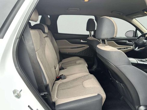 Used 2021 Hyundai Santa Fe SEL w/ Convenience Package image 17