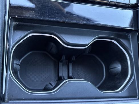 Used 2024 Jeep Grand Cherokee Overland image 43