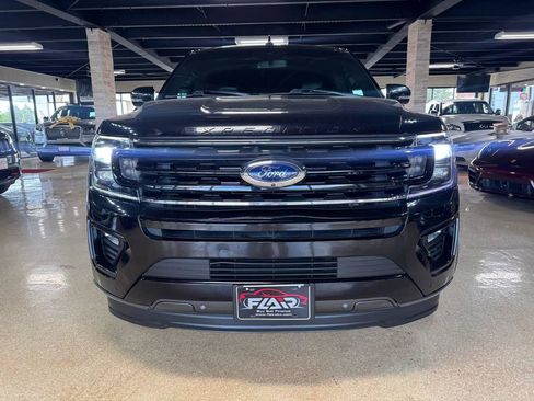 Used 2020 Ford Expedition Limited w/ Equipment Group 303A RWD image 2