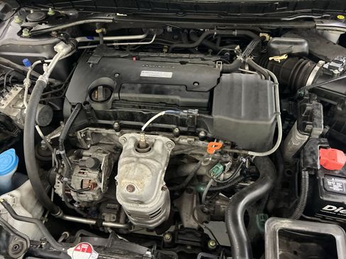 Used 2017 Honda Accord Sport image 26