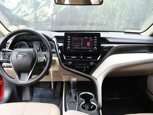 Certified 2023 Toyota Camry LE FWD image 18