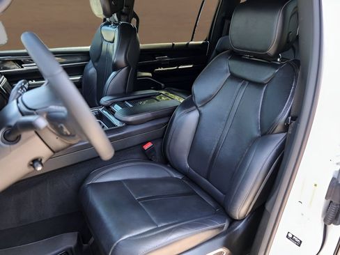 Used 2022 Jeep Wagoneer Series I w/ Convenience Group I RWD image 7