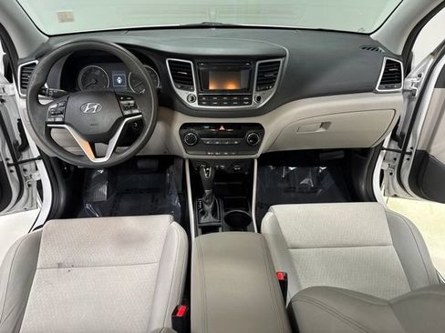 Used 2018 Hyundai Tucson SE FWD image 13