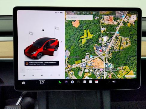 Used 2025 Tesla Model Y Long Range AWD/4WD image 22