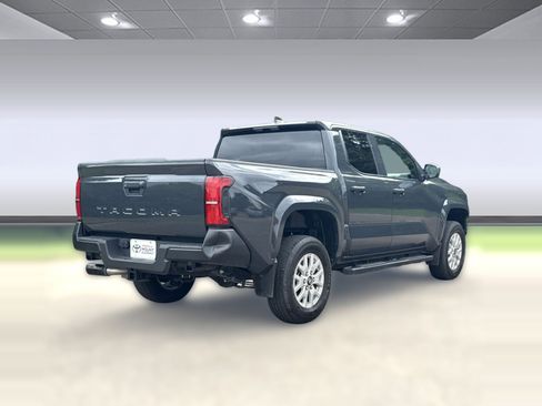 Used 2024 Toyota Tacoma SR RWD image 23
