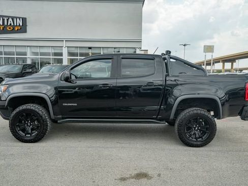 Used 2018 Chevrolet Colorado ZR2 w/ ZR2 Midnight Special Edition AWD/4WD image 14