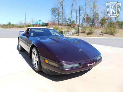 Used 1993 Chevrolet Corvette Convertible RWD image 37