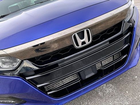 Used 2018 Honda Accord Sport image 30