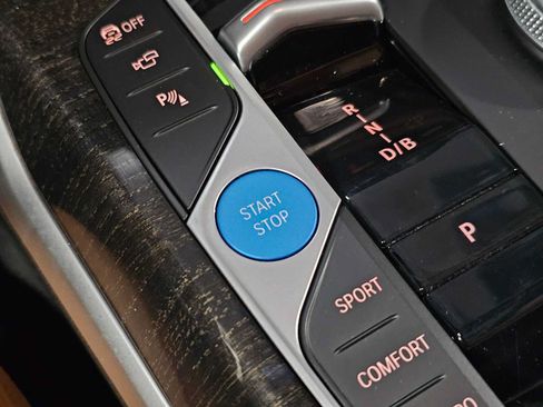 Certified 2023 BMW i4 eDrive35 w/ Premium Package RWD image 21