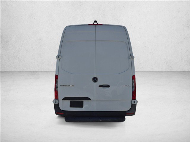 Used 2024 Mercedes-Benz Sprinter 2500 image 6