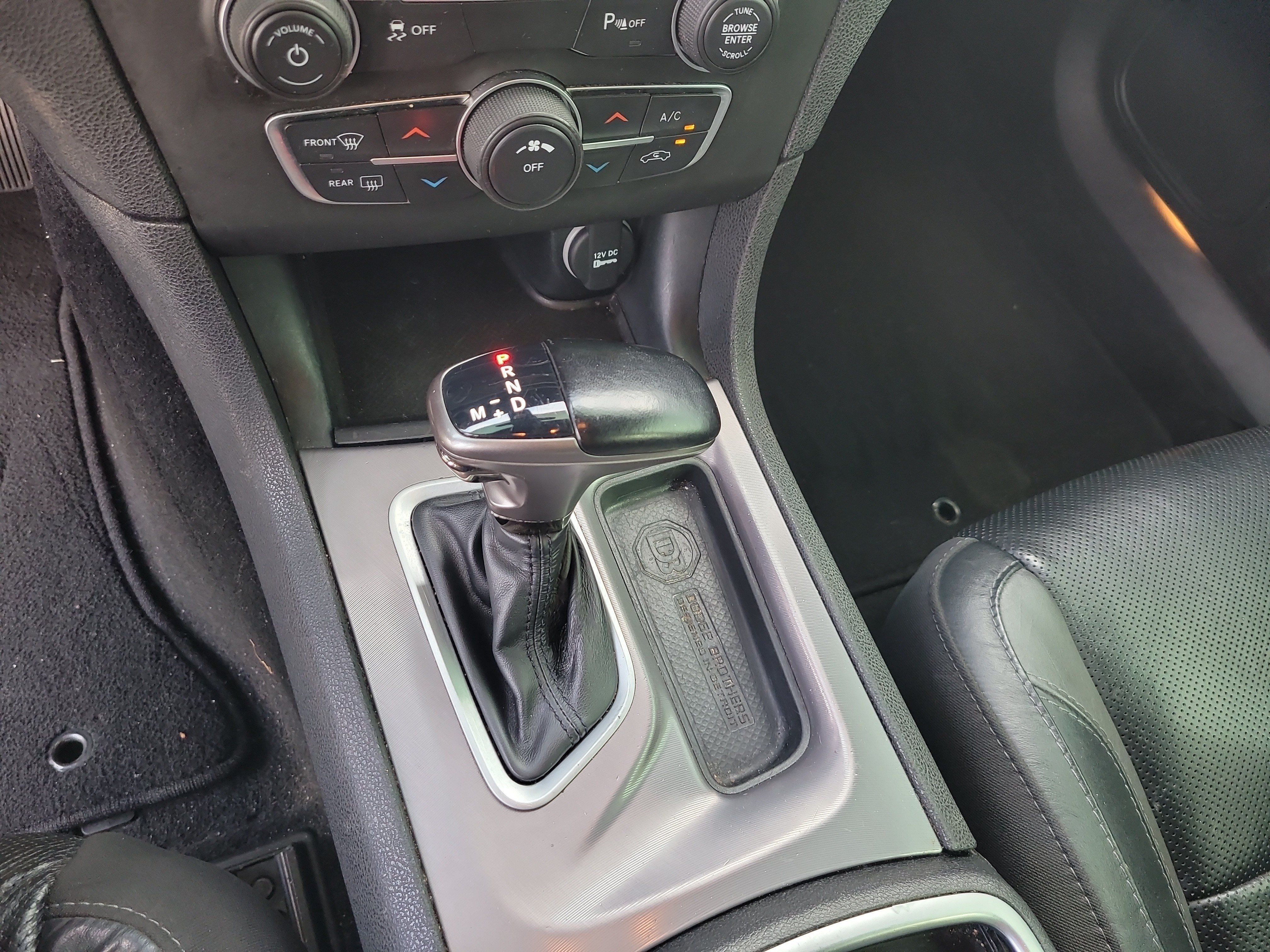 Used 2022 Dodge Charger SXT w/ Leather Interior Group RWD image 25