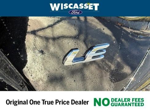 Used 2023 Toyota Corolla LE image 16