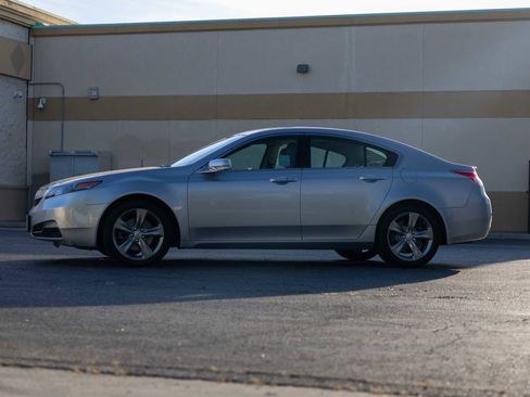 Used 2012 Acura TL SH-AWD image 4