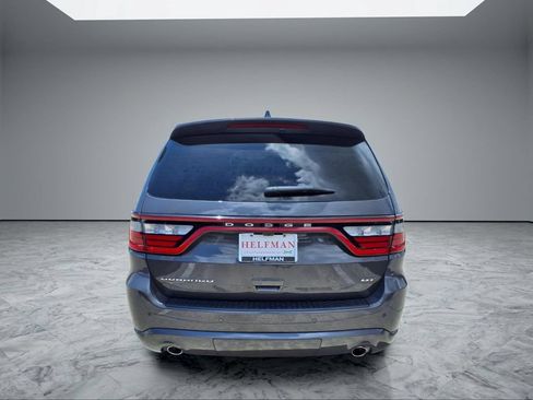 Used 2024 Dodge Durango GT RWD image 6
