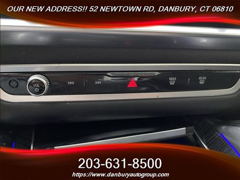 Used 2026 BMW X6 xDrive40i AWD/4WD image 18