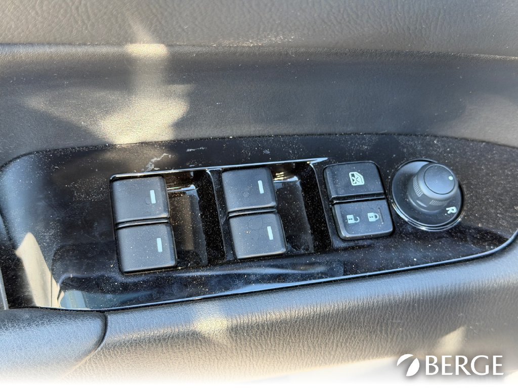 Used 2025 MAZDA CX-5 AWD 2.5 S w/ Select Package image 15