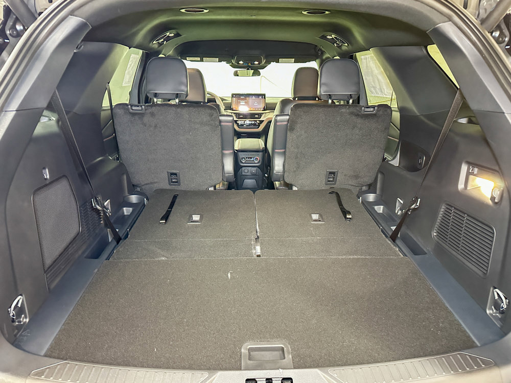 New 2027 Ford Explorer ST-Line AWD/4WD image 15