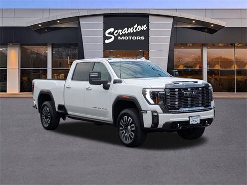 Used 2024 GMC Sierra 3500 Denali Ultimate image 7