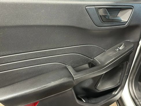 Used 2022 Ford Escape SE w/ Cold Weather Package AWD/4WD image 12