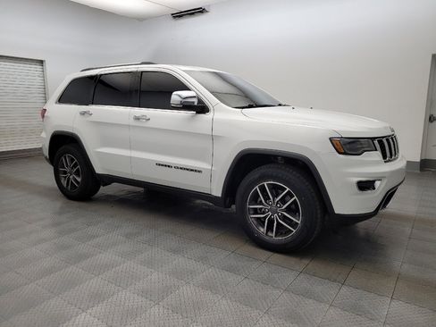 Used 2020 Jeep Grand Cherokee Limited w/ Luxury Group II image 11