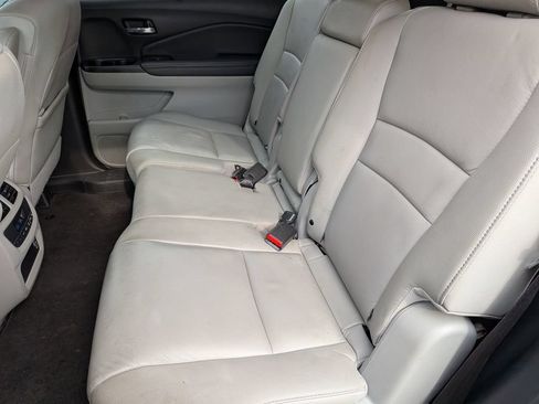 Used 2021 Honda Pilot EX-L image 37