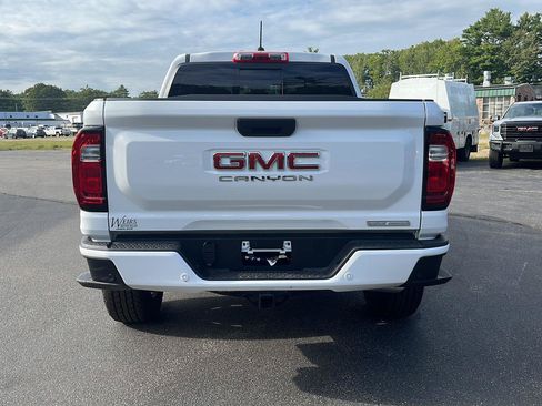 New 2026 GMC Canyon Elevation AWD/4WD image 7