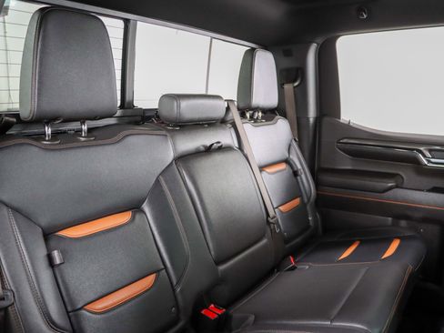 Used 2024 GMC Sierra 1500 AT4 w/ AT4 Preferred Package image 31