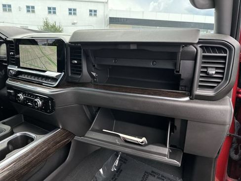 Used 2023 GMC Sierra 1500 Elevation w/ Elevation Premium Package AWD/4WD image 32