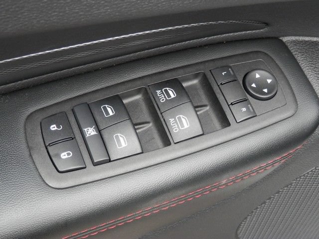 Used 2025 Dodge Durango GT AWD/4WD image 16
