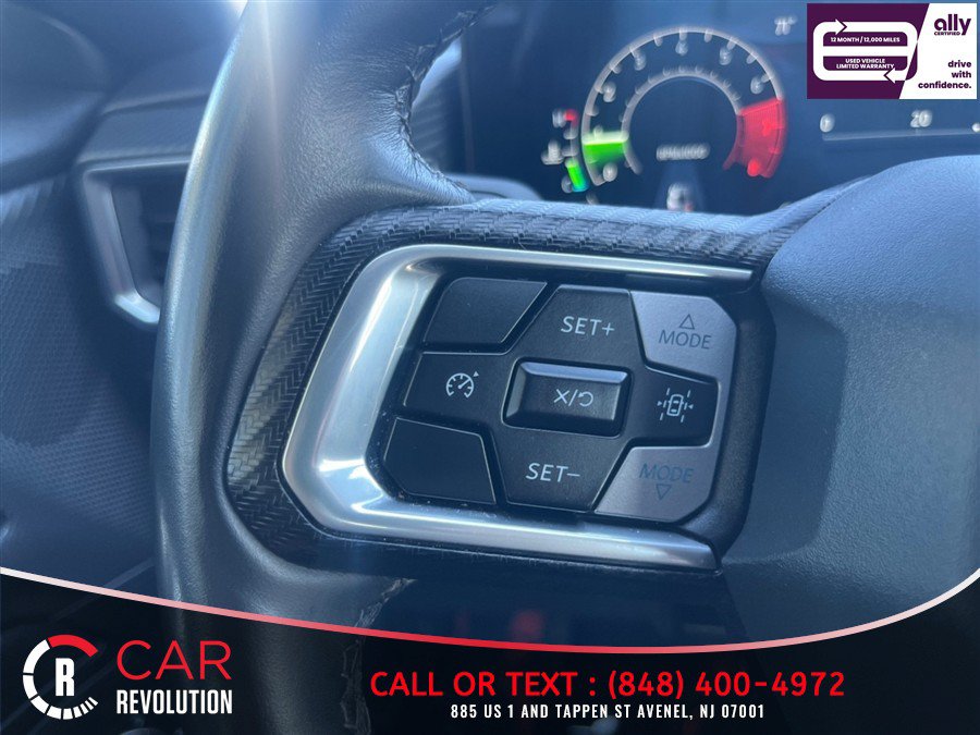Used 2025 Ford Mustang Premium RWD image 29