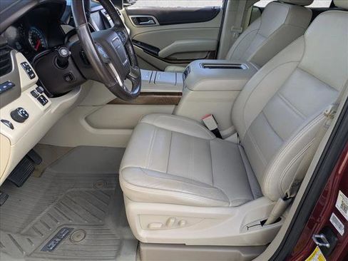 Used 2019 GMC Yukon Denali w/ Denali Ultimate Package image 13