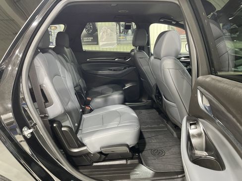 Used 2023 Buick Enclave Premium AWD/4WD image 16