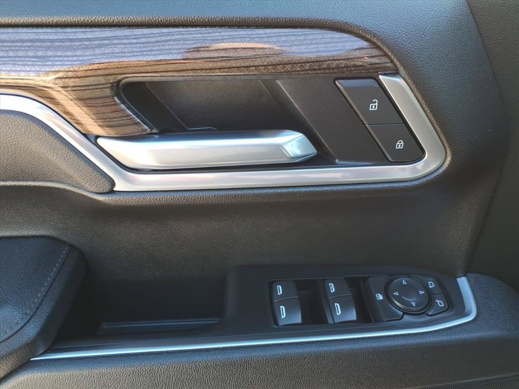 Used 2026 Chevrolet Silverado 1500 LT AWD/4WD image 19