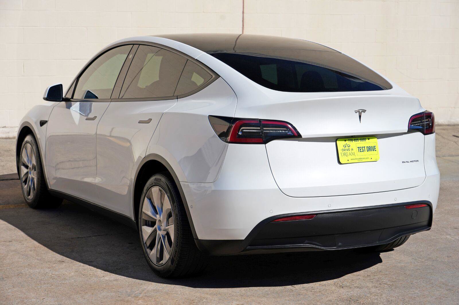Used 2021 Tesla Model Y Long Range AWD/4WD image 49