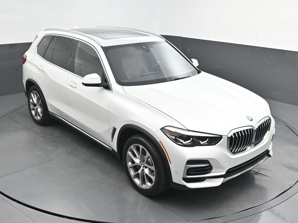 Used 2022 BMW X5 sDrive40i w/ Premium Package RWD image 40