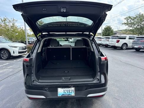 Certified 2026 INFINITI QX60 Luxe w/ Cargo Package AWD/4WD image 8
