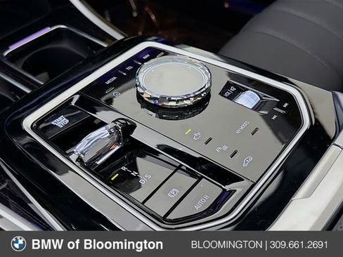 Used 2026 BMW 740i xDrive image 17