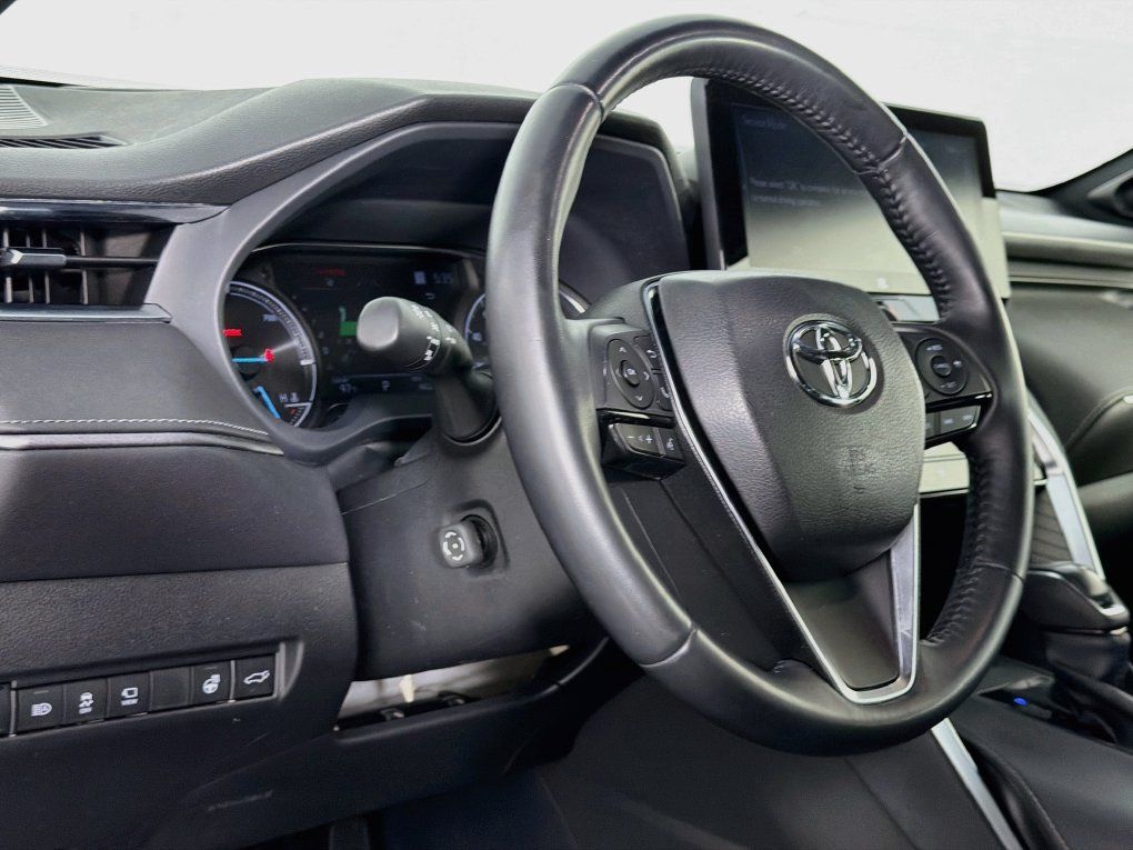 Used 2022 Toyota Venza Limited w/ Advanced Technology Package AWD/4WD image 37